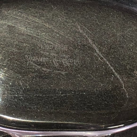 Vannes-le-Chatel Crystal Signed Centerpiece /Bowl - Picture 5 of 8